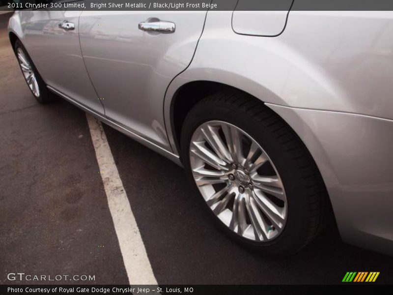 Bright Silver Metallic / Black/Light Frost Beige 2011 Chrysler 300 Limited
