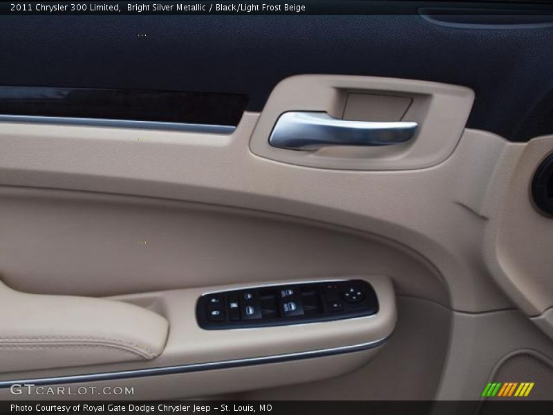 Bright Silver Metallic / Black/Light Frost Beige 2011 Chrysler 300 Limited