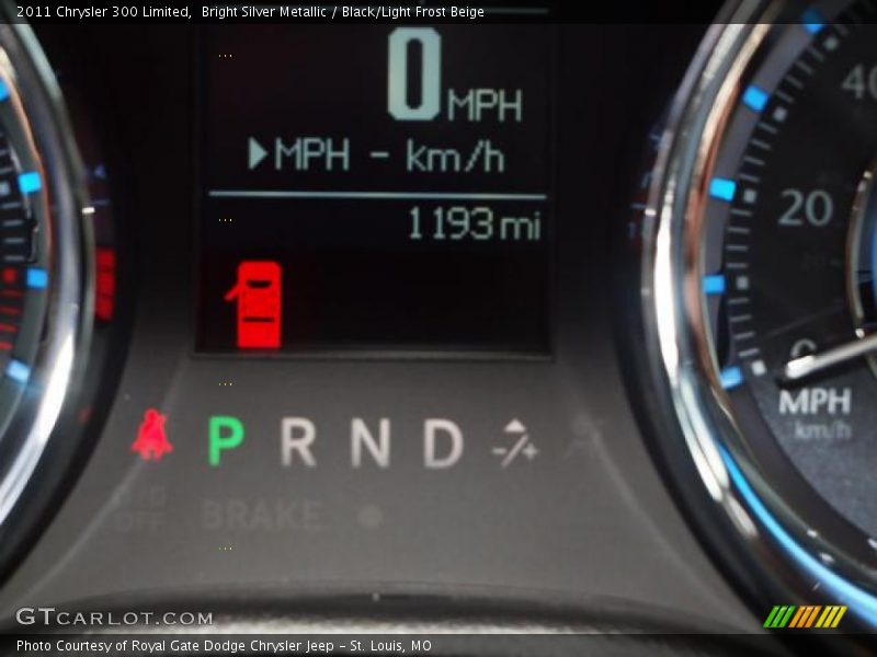 Bright Silver Metallic / Black/Light Frost Beige 2011 Chrysler 300 Limited