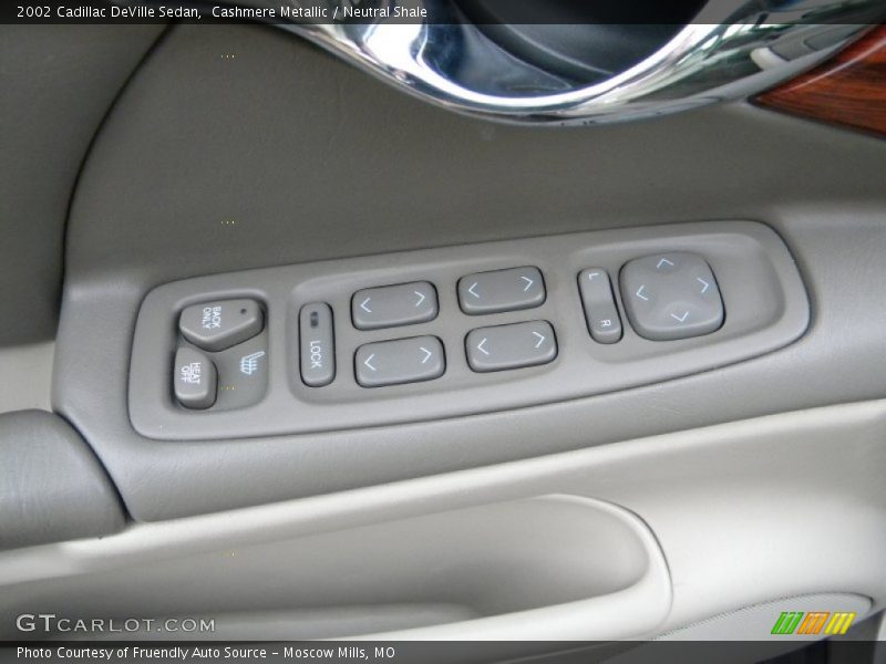 Cashmere Metallic / Neutral Shale 2002 Cadillac DeVille Sedan