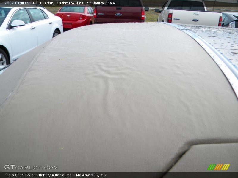 Cashmere Metallic / Neutral Shale 2002 Cadillac DeVille Sedan