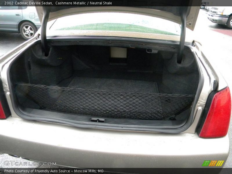 Cashmere Metallic / Neutral Shale 2002 Cadillac DeVille Sedan