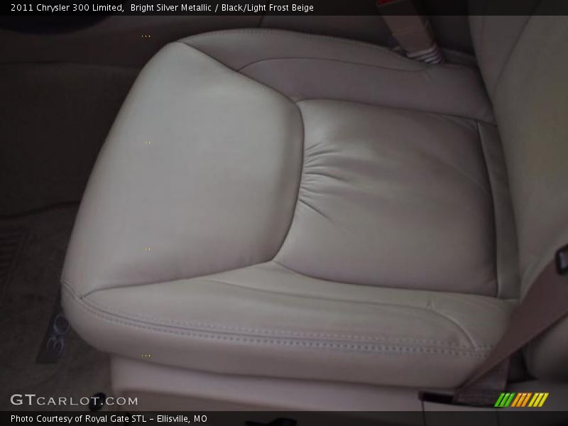 Bright Silver Metallic / Black/Light Frost Beige 2011 Chrysler 300 Limited