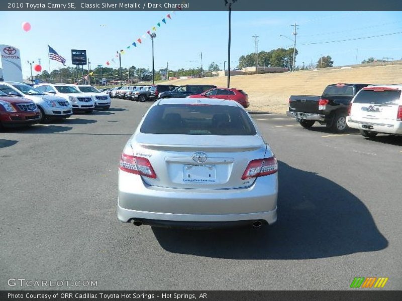 Classic Silver Metallic / Dark Charcoal 2010 Toyota Camry SE