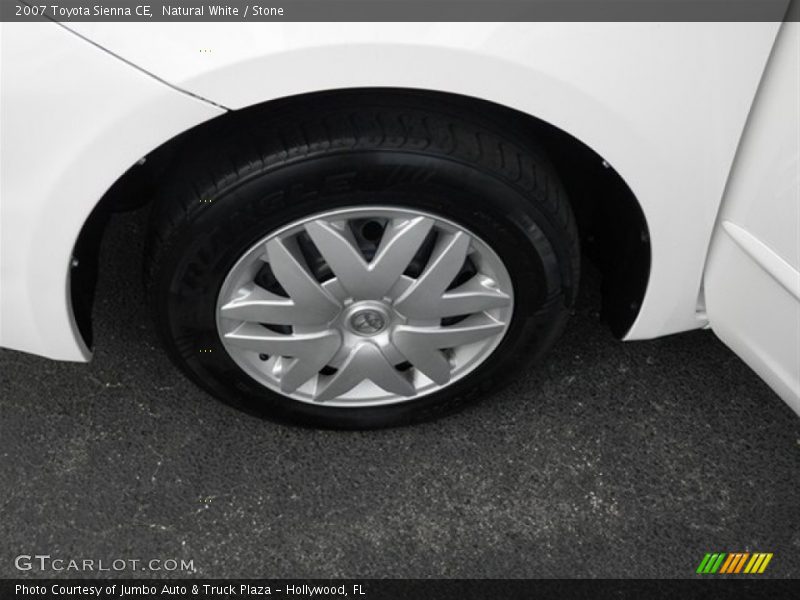 Natural White / Stone 2007 Toyota Sienna CE