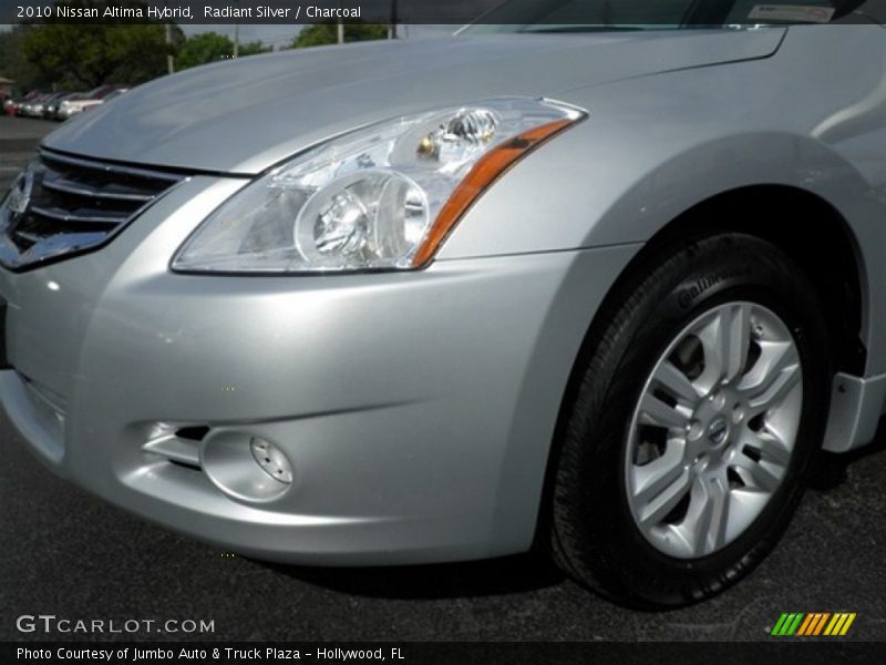 Radiant Silver / Charcoal 2010 Nissan Altima Hybrid