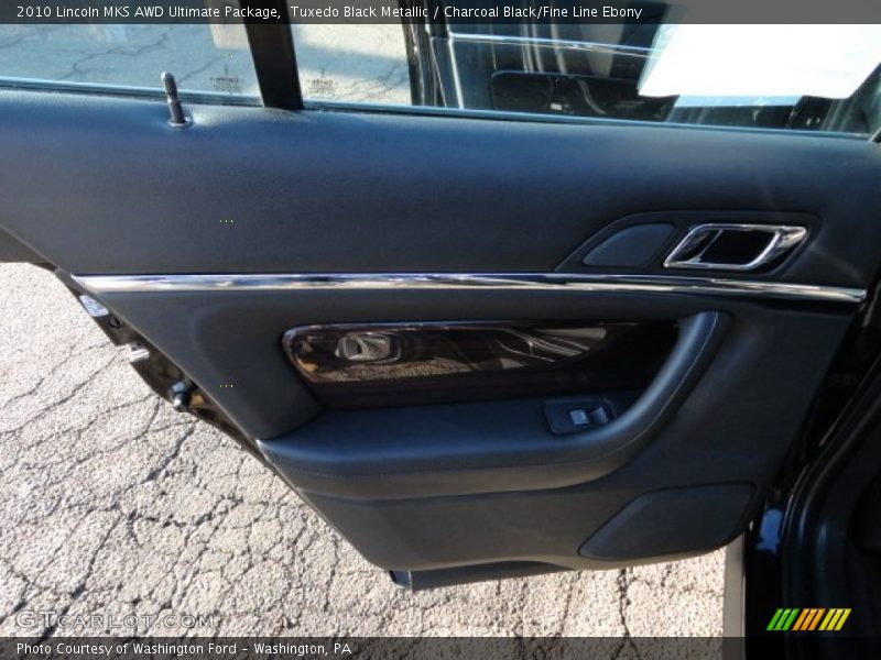 Tuxedo Black Metallic / Charcoal Black/Fine Line Ebony 2010 Lincoln MKS AWD Ultimate Package
