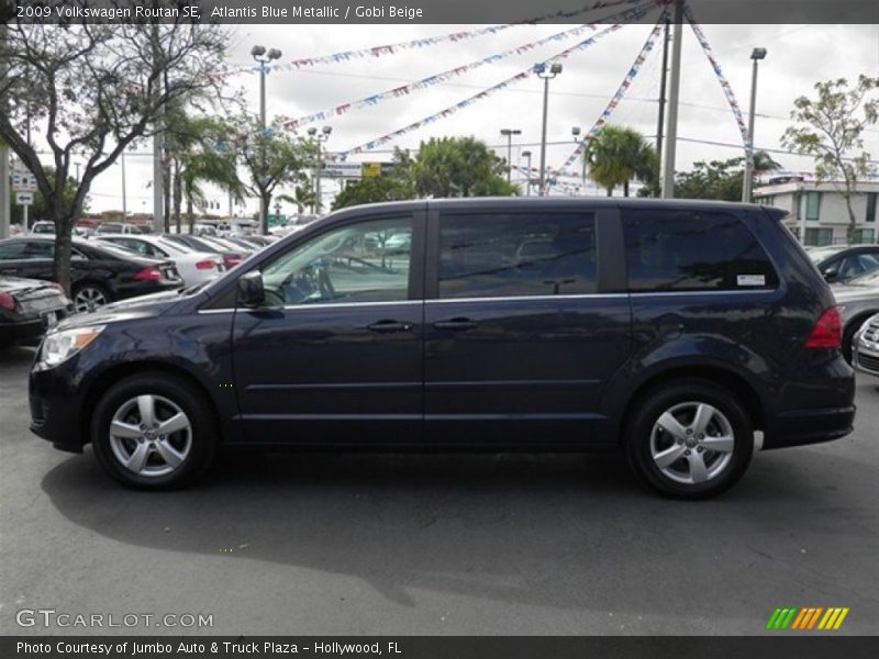 Atlantis Blue Metallic / Gobi Beige 2009 Volkswagen Routan SE