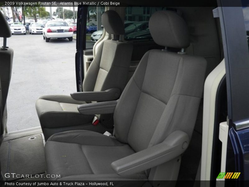 Atlantis Blue Metallic / Gobi Beige 2009 Volkswagen Routan SE