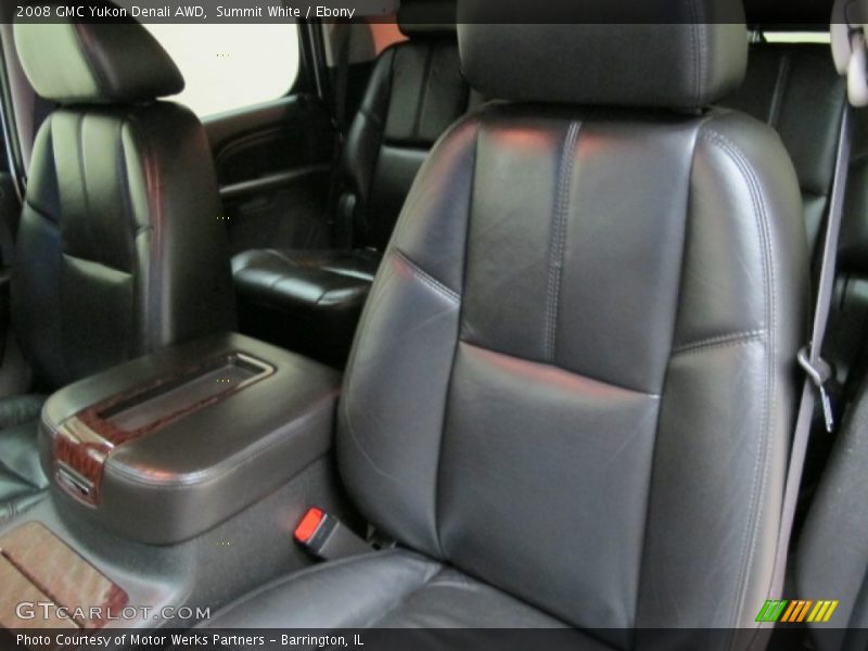 Summit White / Ebony 2008 GMC Yukon Denali AWD
