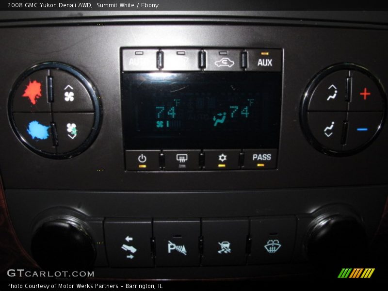 Summit White / Ebony 2008 GMC Yukon Denali AWD