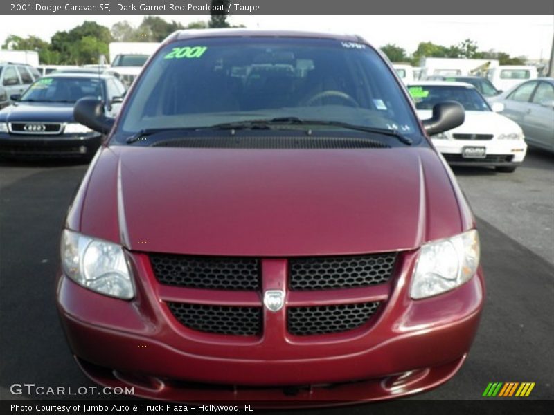 Dark Garnet Red Pearlcoat / Taupe 2001 Dodge Caravan SE