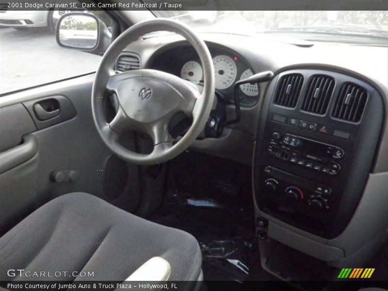 Dark Garnet Red Pearlcoat / Taupe 2001 Dodge Caravan SE