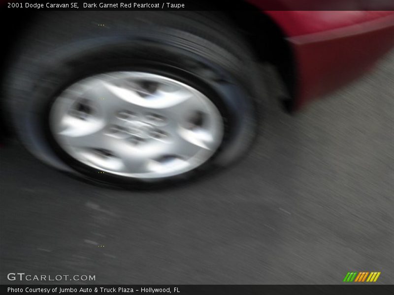 Dark Garnet Red Pearlcoat / Taupe 2001 Dodge Caravan SE