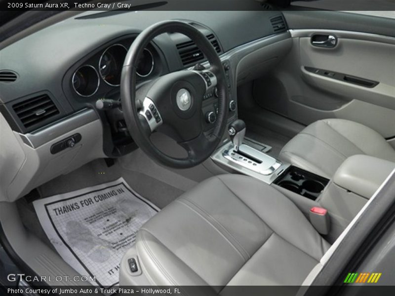 Techno Gray / Gray 2009 Saturn Aura XR