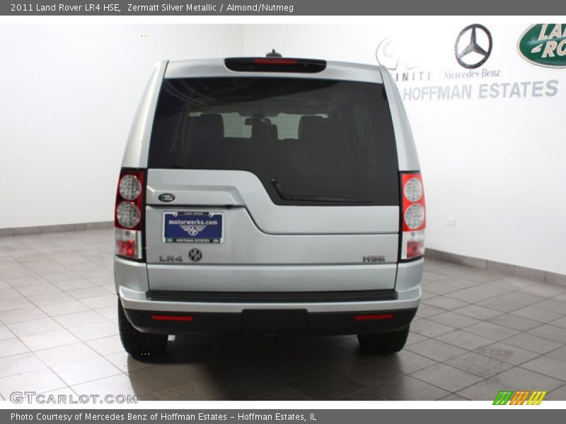Zermatt Silver Metallic / Almond/Nutmeg 2011 Land Rover LR4 HSE