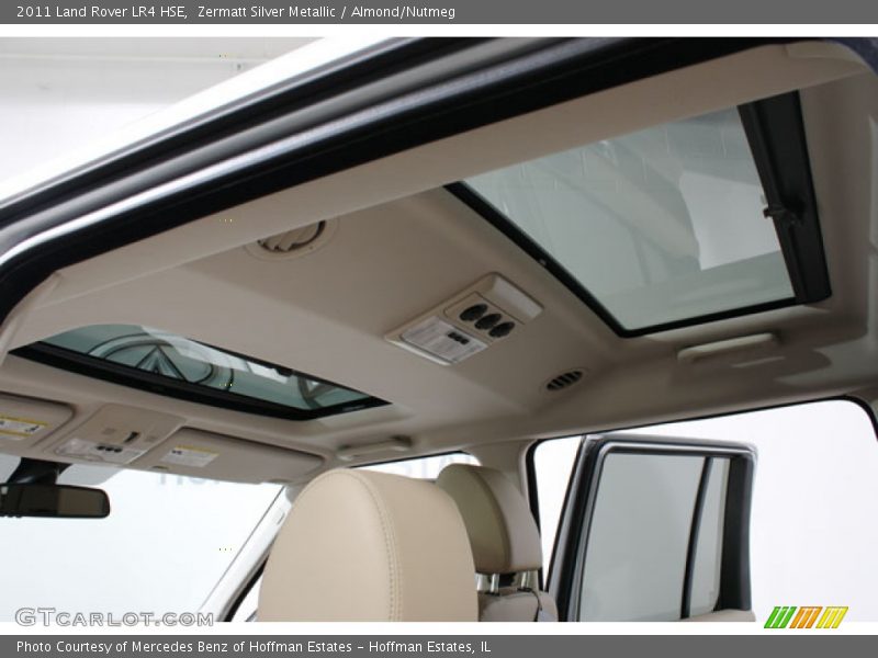 Zermatt Silver Metallic / Almond/Nutmeg 2011 Land Rover LR4 HSE