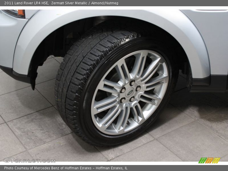 Zermatt Silver Metallic / Almond/Nutmeg 2011 Land Rover LR4 HSE