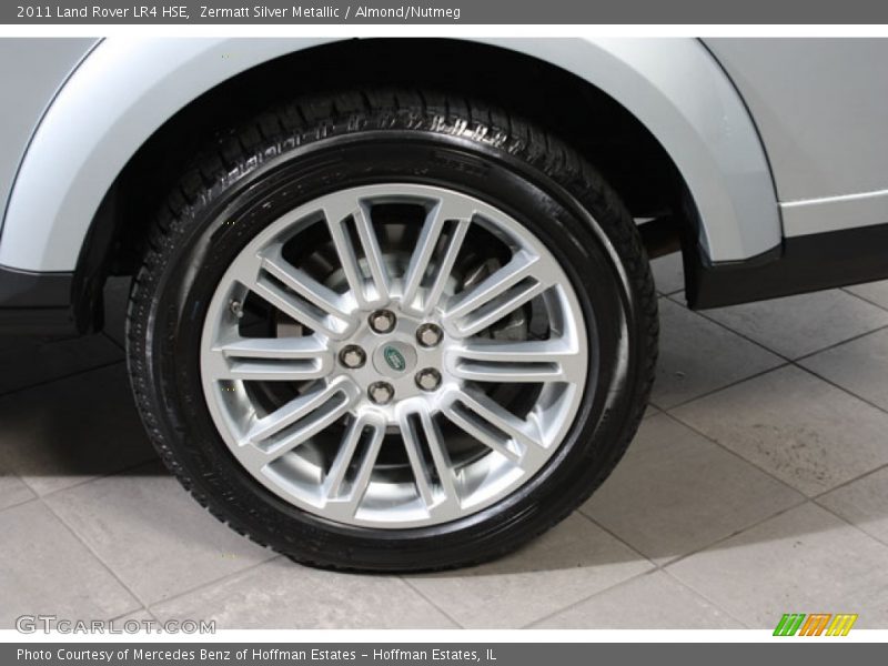 Zermatt Silver Metallic / Almond/Nutmeg 2011 Land Rover LR4 HSE