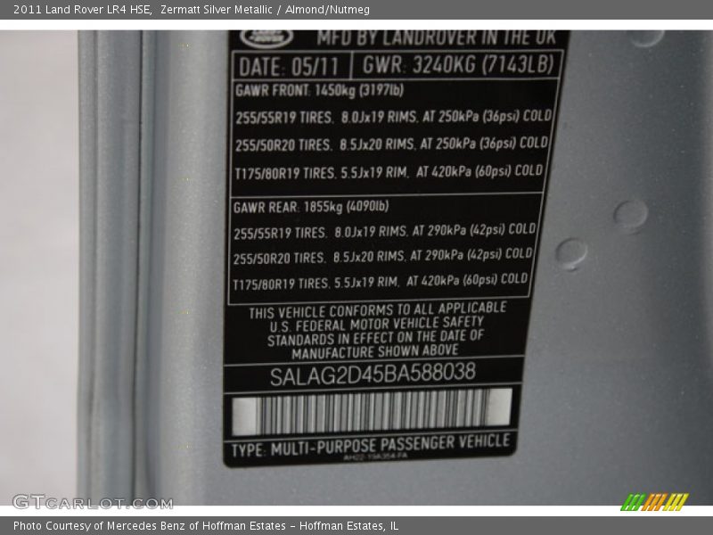 Zermatt Silver Metallic / Almond/Nutmeg 2011 Land Rover LR4 HSE