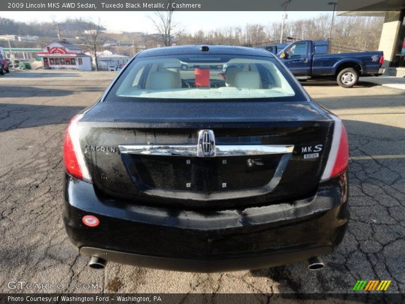 Tuxedo Black Metallic / Cashmere 2009 Lincoln MKS AWD Sedan