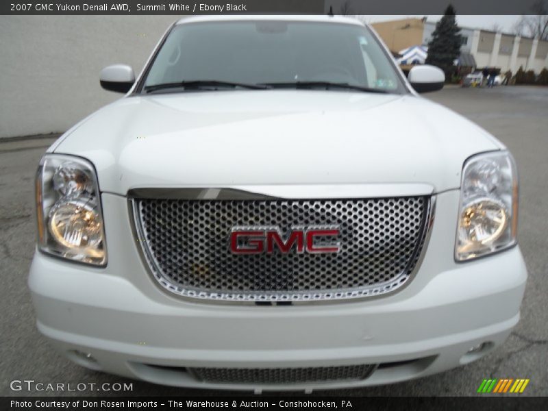 Summit White / Ebony Black 2007 GMC Yukon Denali AWD