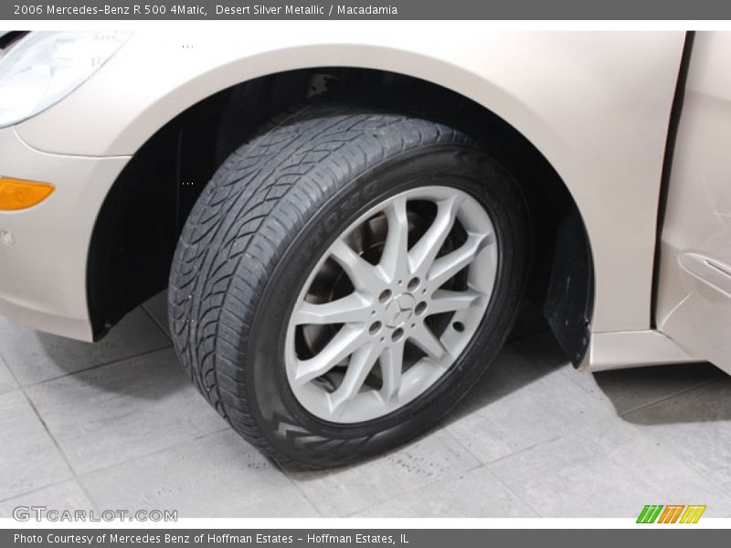 Desert Silver Metallic / Macadamia 2006 Mercedes-Benz R 500 4Matic