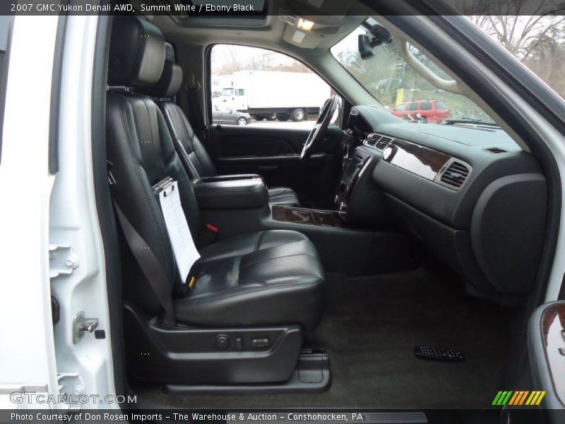 Summit White / Ebony Black 2007 GMC Yukon Denali AWD