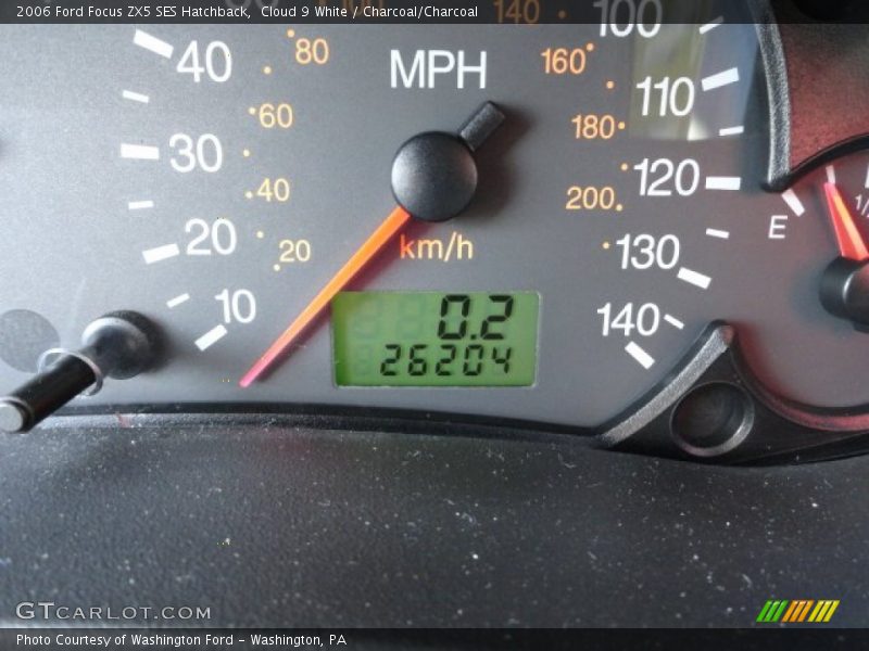Cloud 9 White / Charcoal/Charcoal 2006 Ford Focus ZX5 SES Hatchback