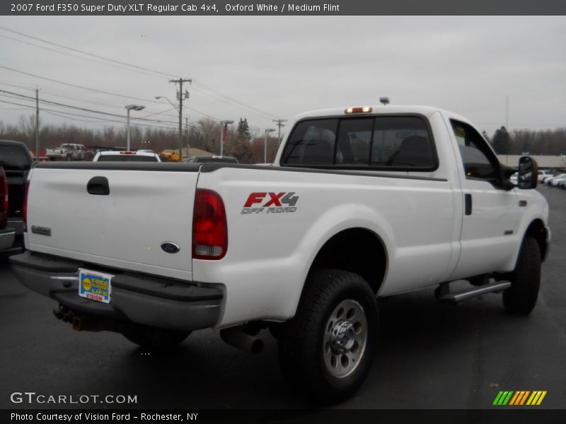 Oxford White / Medium Flint 2007 Ford F350 Super Duty XLT Regular Cab 4x4