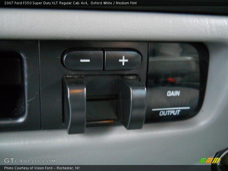 Oxford White / Medium Flint 2007 Ford F350 Super Duty XLT Regular Cab 4x4
