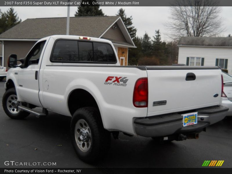 Oxford White / Medium Flint 2007 Ford F350 Super Duty XLT Regular Cab 4x4