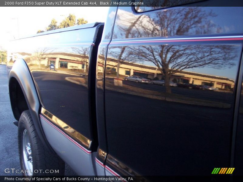 Black / Medium Graphite 2000 Ford F350 Super Duty XLT Extended Cab 4x4
