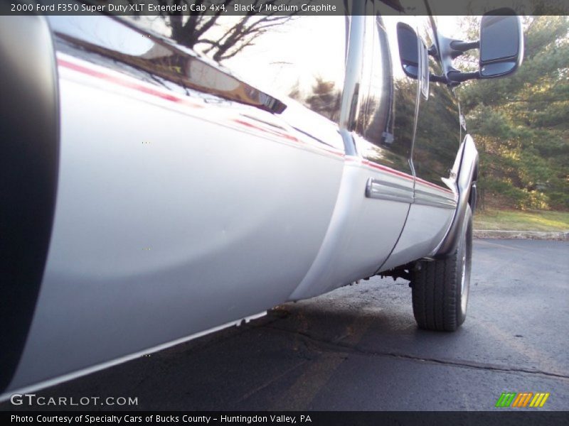 Black / Medium Graphite 2000 Ford F350 Super Duty XLT Extended Cab 4x4