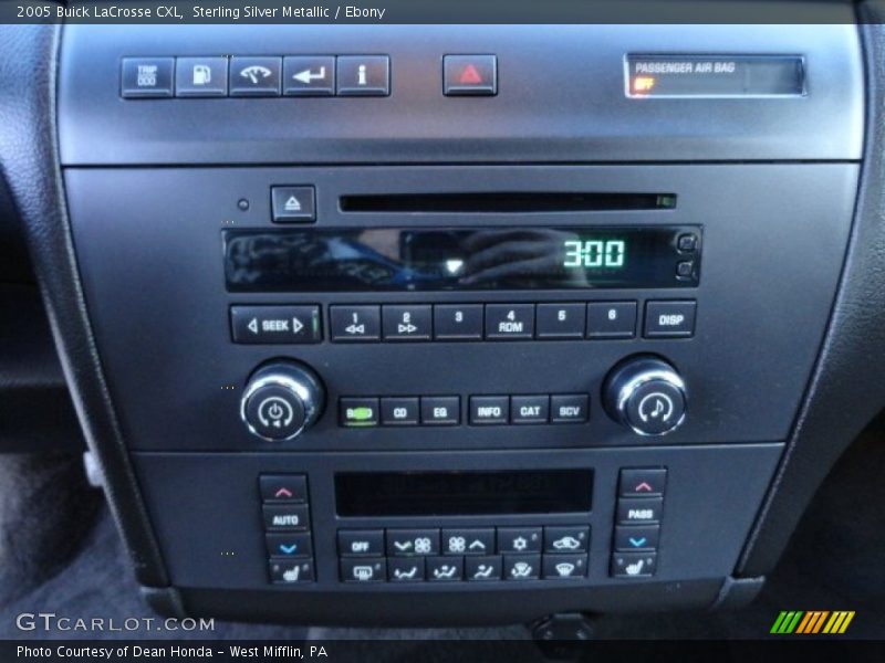 Sterling Silver Metallic / Ebony 2005 Buick LaCrosse CXL