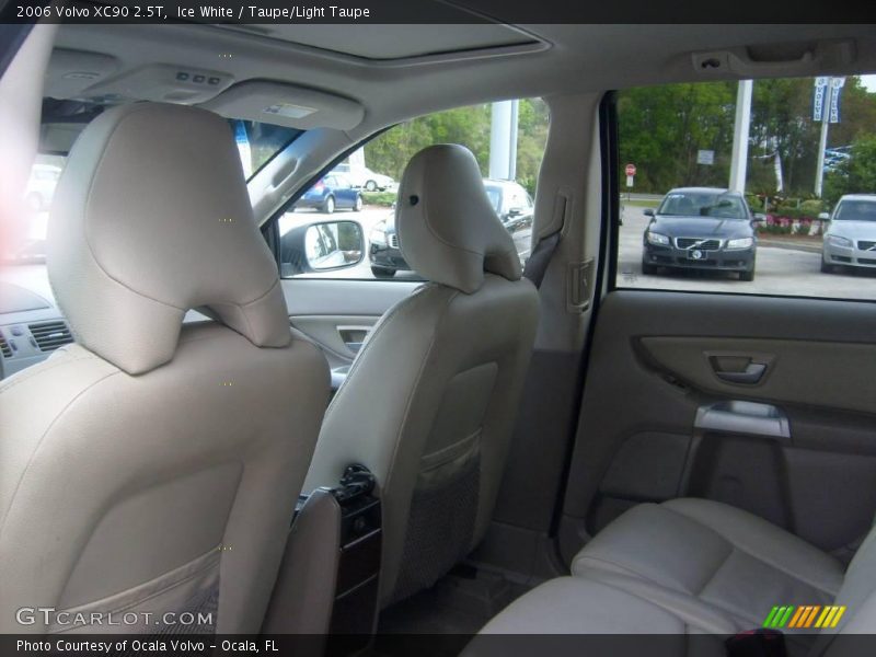 Ice White / Taupe/Light Taupe 2006 Volvo XC90 2.5T