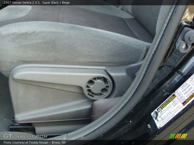Super Black / Beige 2007 Nissan Sentra 2.0 S