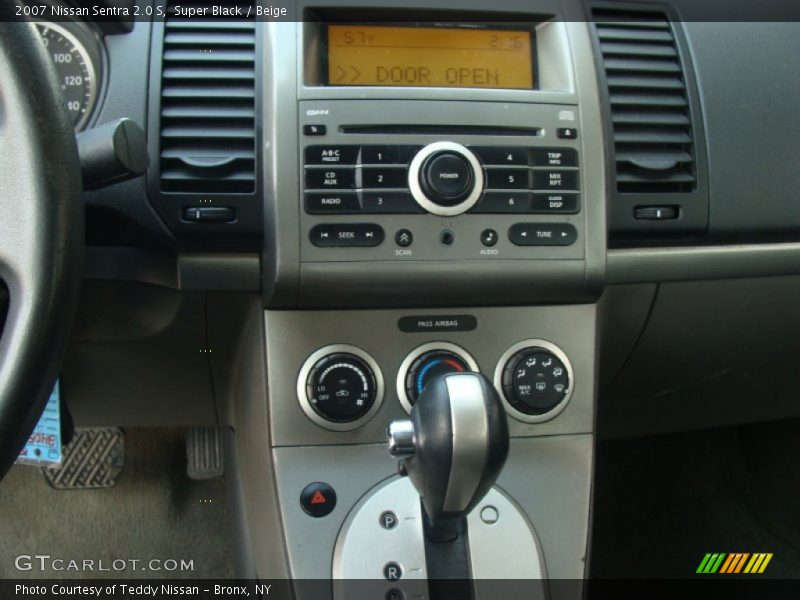 Super Black / Beige 2007 Nissan Sentra 2.0 S