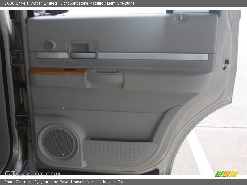 Light Sandstone Metallic / Light Graystone 2008 Chrysler Aspen Limited
