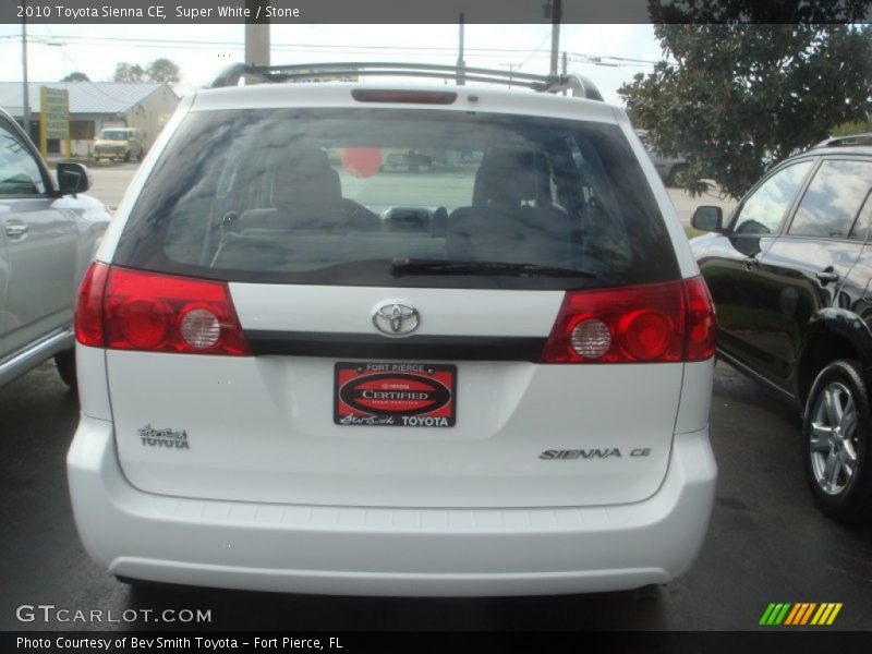 Super White / Stone 2010 Toyota Sienna CE