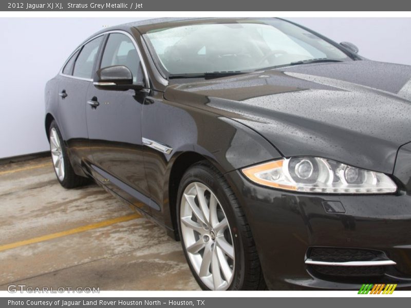 Stratus Grey Metallic / Jet 2012 Jaguar XJ XJ