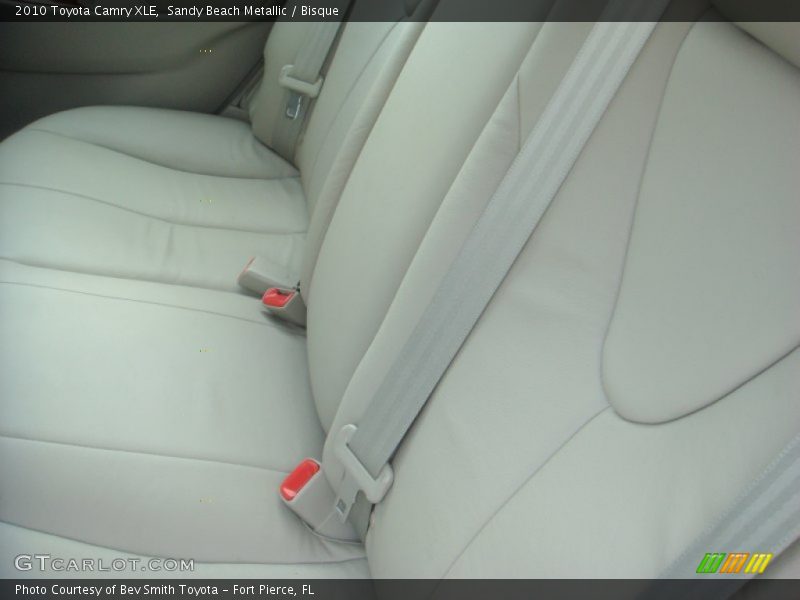 Sandy Beach Metallic / Bisque 2010 Toyota Camry XLE