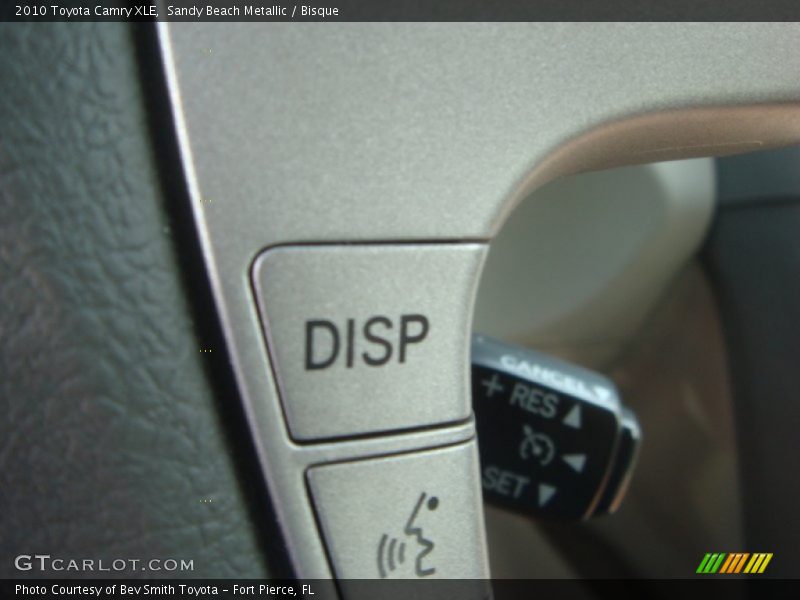 Sandy Beach Metallic / Bisque 2010 Toyota Camry XLE