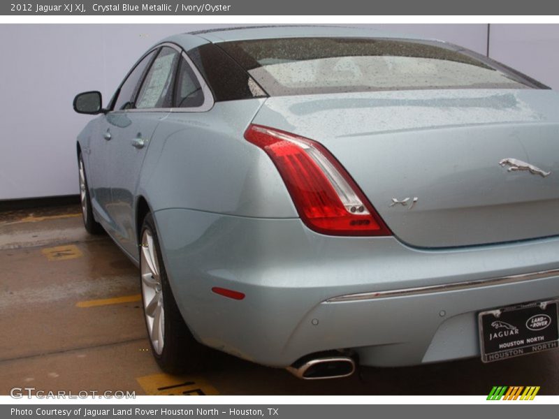 Crystal Blue Metallic / Ivory/Oyster 2012 Jaguar XJ XJ