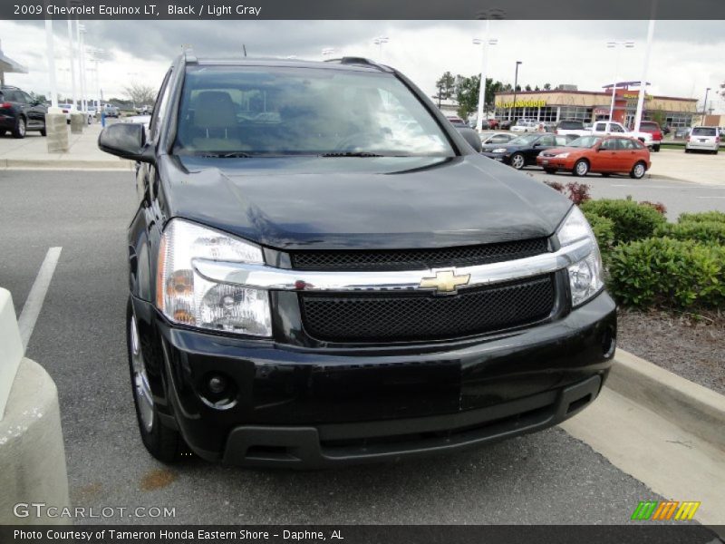 Black / Light Gray 2009 Chevrolet Equinox LT