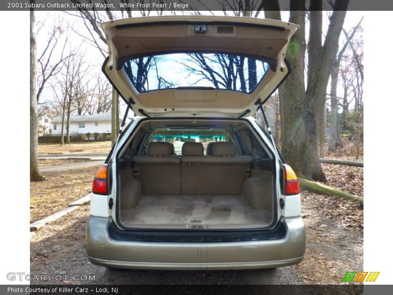 White Frost Pearl / Beige 2001 Subaru Outback Limited Wagon