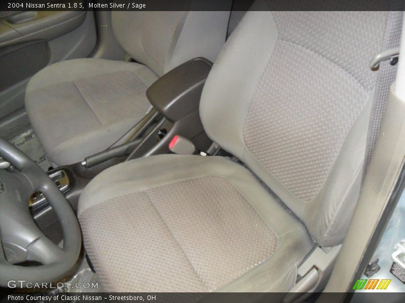 Molten Silver / Sage 2004 Nissan Sentra 1.8 S