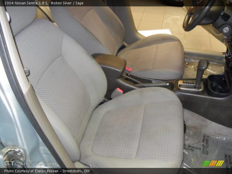 Molten Silver / Sage 2004 Nissan Sentra 1.8 S