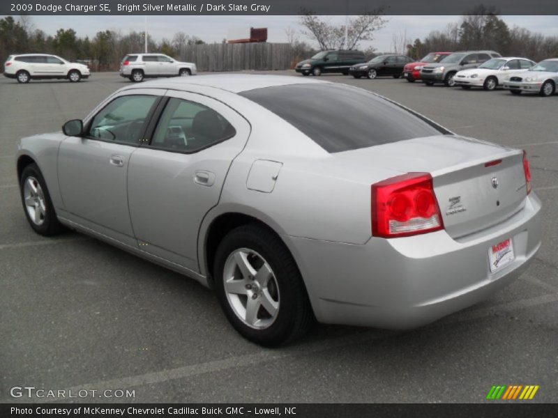 Bright Silver Metallic / Dark Slate Gray 2009 Dodge Charger SE