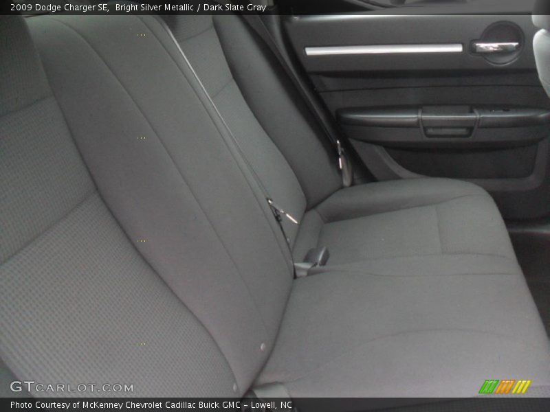 Bright Silver Metallic / Dark Slate Gray 2009 Dodge Charger SE